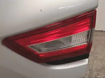 Peça sobressalente para automóvel em segunda mão farolim interior traseiro direito por renault clio iv limited referências oem iam 265505796r