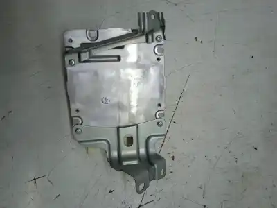 Автозапчасти б/у электронный модуль за toyota prius (nhw30) plug-in hybrid advance ссылки oem iam 8965047260  