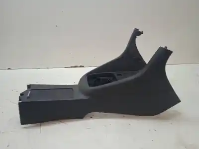 Pièce détachée automobile d'occasion console centrale pour volkswagen golf vi (5k1) rabbit références oem iam 5k0863241j  