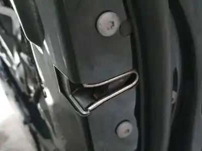Peça sobressalente para automóvel em segunda mão fechadura da porta dianteira direita por bmw serie 3 berlina (e46) 330d referências oem iam 51217011244