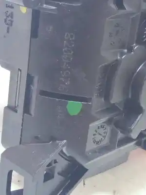 Second-hand car spare part front right door lock for renault kangoo expression oem iam references 8200497604d  