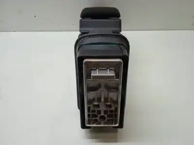 Pezzo di ricambio per auto di seconda mano bracciolo centrale per alfa romeo mito (145) distinctive riferimenti oem iam 156087726  