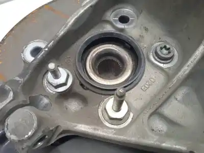 Second-hand car spare part front right knuckle for volvo v40 kinetic oem iam references   