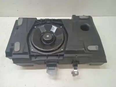 Pièce détachée automobile d'occasion système audio / radiocd pour land rover evoque hse dynamic références oem iam bj3218808eb