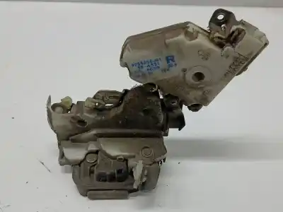 Pièce détachée automobile d'occasion serrure de porte arrière droite pour nissan terrano/terrano.ii (r20) avenue références oem iam 8255250j01
