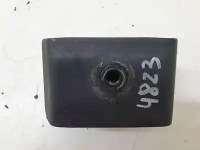 Second-hand car spare part engine support for ssangyong kyron 200 xdi premium 4wd oem iam references 2070009a00  
