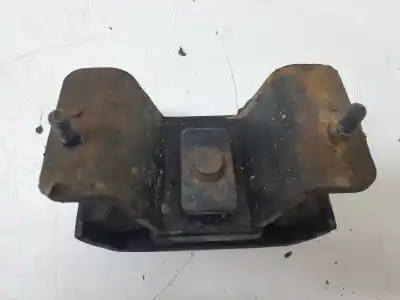 Second-hand car spare part engine support for ssangyong kyron 200 xdi premium 4wd oem iam references 2070009a00  