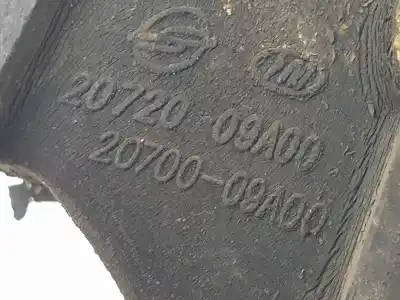 Second-hand car spare part engine support for ssangyong kyron 200 xdi premium 4wd oem iam references 2070009a00  