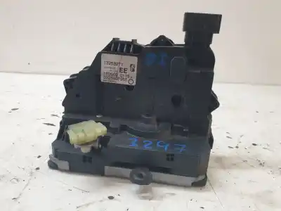 Second-hand car spare part left front door lock for opel corsa d catch me oem iam references 13258271