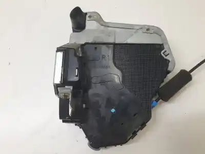 Second-hand car spare part front right door lock for lexus rx 400h oem iam references a046693  