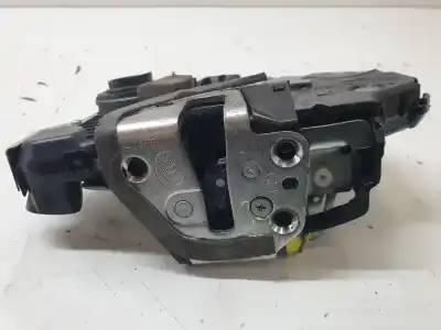 Pièce détachée automobile d'occasion serrure de porte avant gauche pour lexus rx 400h références oem iam 6904048071  
