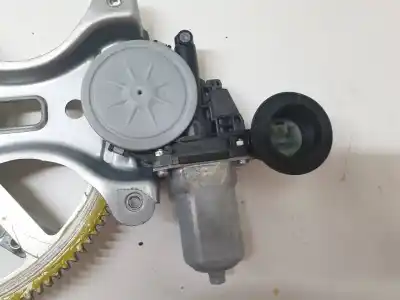 Second-hand car spare part passenger side right window regulator for lexus rx 400h oem iam references 8571058010  