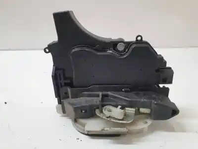 Second-hand car spare part front right door lock for mitsubishi outlander (cw0) 2.0 di-d intense oem iam references 