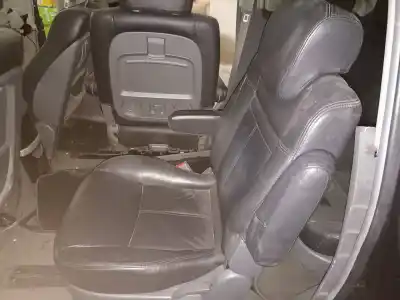Second-hand car spare part complete seat set for ssangyong rodius xdi oem iam references   