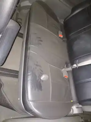 Second-hand car spare part complete seat set for ssangyong rodius xdi oem iam references   