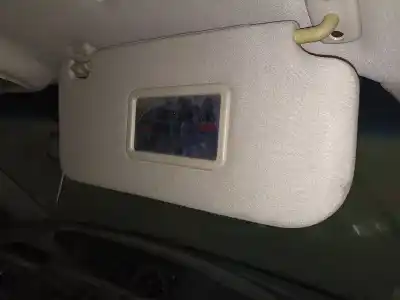Second-hand car spare part right sunshade for ssangyong rodius xdi oem iam references   
