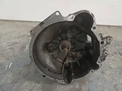 Second-hand car spare part gearbox for mitsubishi l 200 (k6/7) 2500 td glx oem iam references me505575   Second-hand car spare part gearbox for mitsubishi l 200 (k6/7) 2500 td glx oem iam references me505575