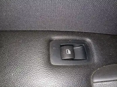 Peça sobressalente para automóvel em segunda mão botão / interruptor elevador vidro traseiro esquerdo por bmw serie 3 berlina (e90) 320d referências oem iam 