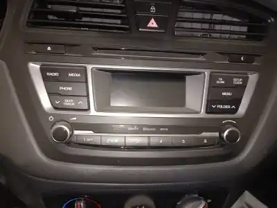 Gebrauchtes Autoersatzteil AUDIOSYSTEM / RADIO-CD zum HYUNDAI I20  OEM-IAM-Referenzen 96170C8250SDH  