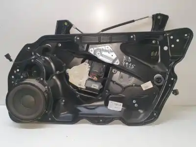 Автозапчастина б/у РЕГУЛЯТОР ПЕРЕДНЬОГО ПРАВОГО СКЛА для VOLKSWAGEN PASSAT VARIANT (3C5)  Посилання на OEM IAM 988693112  