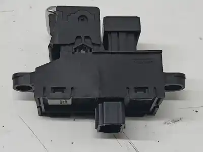 Second-hand car spare part switch for mazda 6 lim. (gh) (.2012->) luxury oem iam references ajm80s007  