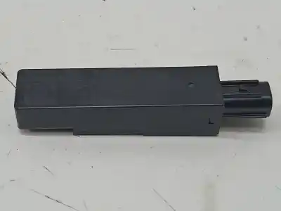 Second-hand car spare part antenna for mazda 6 lim. (gh) (.2012->) luxury oem iam references kd45676nxa