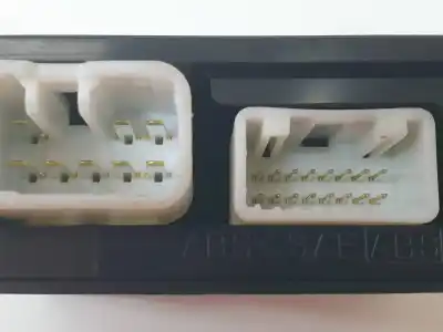 Pièce détachée automobile d'occasion module électronique pour lexus rx 400h références oem iam 8943048040  