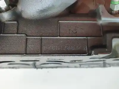 Piesă de schimb auto la mâna a doua chiulasa pentru ford c-max trend referințe oem iam 9688418110  