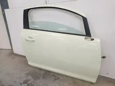 Автозапчастина б/у передні праві двері для opel corsa d cmon посилання на oem iam 124089  