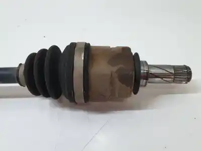 Pezzo di ricambio per auto di seconda mano trasmissione anteriore sinistra per opel corsa d cmon riferimenti oem iam 95518748  