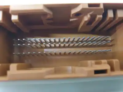 Second-hand car spare part fuse box unit for ford focus lim. (cb8) trend oem iam references 116ra000084  