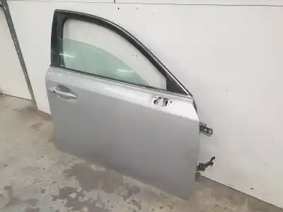 Автозапчастина б/у передні праві двері для lexus is200 (ds2/is2) 220d посилання на oem iam 6700153040  