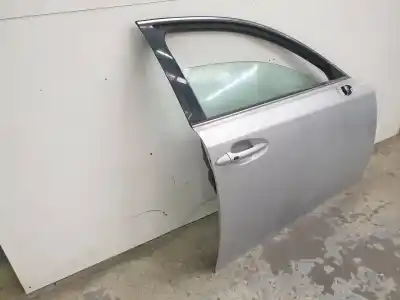 Автозапчастина б/у передні праві двері для lexus is200 (ds2/is2) 220d посилання на oem iam 6700153040  