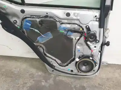 Автозапчастина б/у регулятор склона задній лівий для lexus is200 (ds2/is2) 220d посилання на oem iam 6980422200