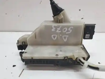 Peça sobressalente para automóvel em segunda mão fechadura da porta dianteira direita por peugeot 208 active referências oem iam 9812500780