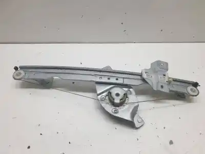 Second-hand car spare part driver left window regulator for dacia duster laureate 4x2 oem iam references 8200733829  