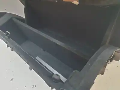 Piesă de schimb auto la mâna a doua torpedou pentru mercedes-benz clase m (w164) 320 / 350 cdi (164.122) referințe oem iam a1646800191  