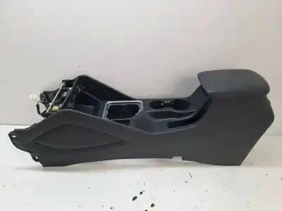Second-hand car spare part CENTER ARMREST for HYUNDAI TUCSON  OEM IAM references 84678D7201  