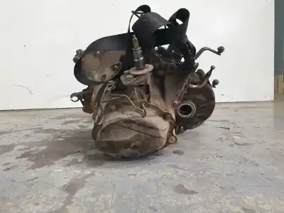 Pezzo di ricambio per auto di seconda mano riduttore per citroen berlingo 1.9 d multispace riferimenti oem iam 20dl72  
