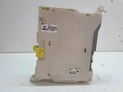 Автозапчасти б/у блок реле/предохранителей за lexus gs (gs/us/ws19) 3.5 450 h [3.5 ltr. - 218 kw v6 (hibrido)] ссылки oem iam 8273030631