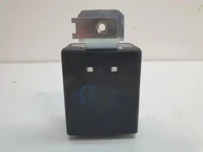 Peça sobressalente para automóvel em segunda mão relé para automóvel por lexus gs (gs/us/ws19) 3.5 450 h [3.5 ltr. - 218 kw v6 (hibrido)] referências oem iam 85451200  