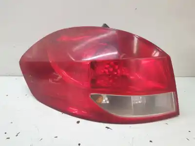 Peça sobressalente para automóvel em segunda mão farolim traseiro esquerdo por renault clio iii authentique referências oem iam 8200586843
