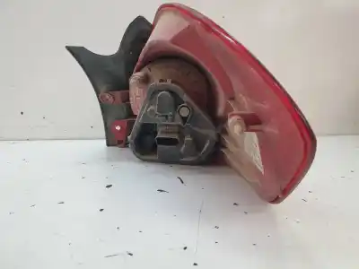 Second-hand car spare part left tailgate light for renault clio iii authentique oem iam references 8200586843  