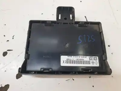 Second-hand car spare part fuse box unit for renault clio iii authentique oem iam references 8200652285b  