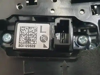 Автозапчасти б/у внутренний свет за hyundai i20 (bc3) 1.0i turbo 100 fap ссылки oem iam 92800q0210  