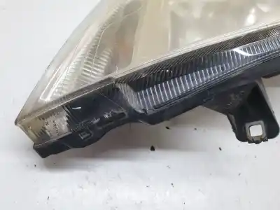 Second-hand car spare part right headlight for renault trafic combi (ab 4.01) 9 - plazas (l1h1) acristalado. combi corto oem iam references 8200701356  