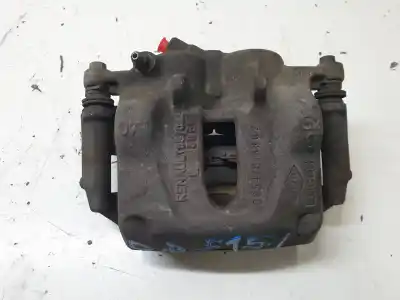 Peça sobressalente para automóvel em segunda mão Pinça De Travão Dianteira Direita por RENAULT TRAFIC COMBI (AB 4.01) 9 - plazas (L1H1) acristalado. combi corto Referências OEM IAM 687092  