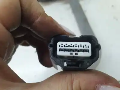 Second-hand car spare part left rearview mirror for nissan navara pick-up (d40m) doble cab se 4x4 oem iam references 96302eb110  