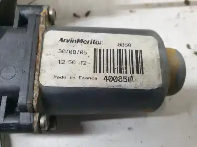 Автозапчастина б/у регулятор скла заднього правого для nissan navara pick-up (d40m) doble cab se 4x4 посилання на oem iam 82700eb315  