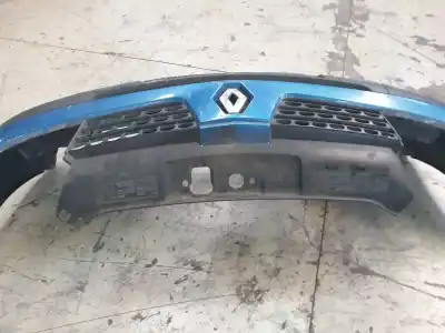 Pezzo di ricambio per auto di seconda mano paraurti anteriore per renault clio ii fase i (b/cbo) 1.2 16v alize 75 cv / 55 kw riferimenti oem iam 7701473708  